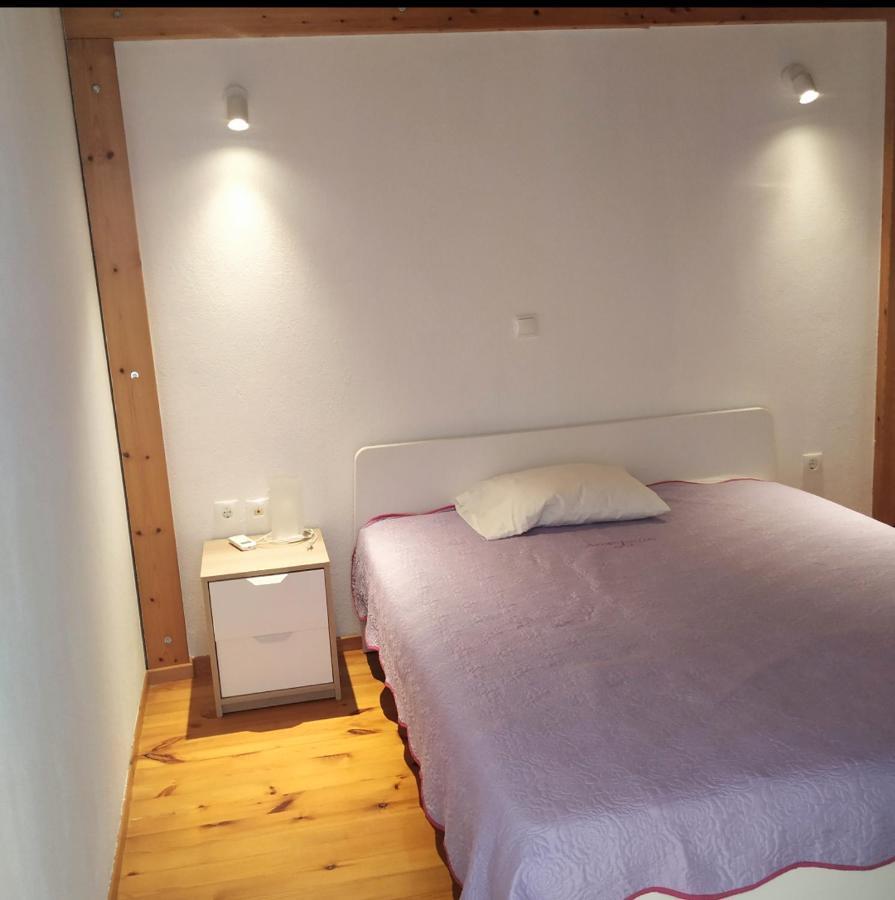 M.J.P. House Apartment Метаморфоси Екстериор снимка
